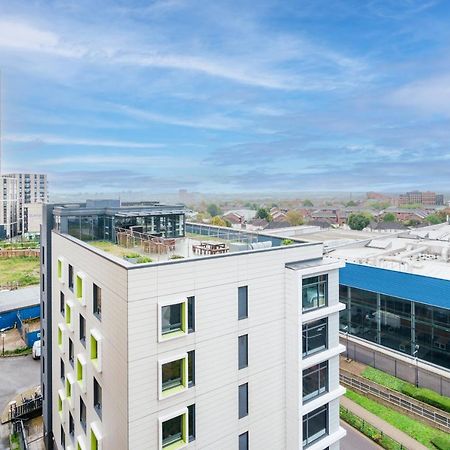 Cosy Flat Right Opp Tube Station Apartment Лондон Екстериор снимка